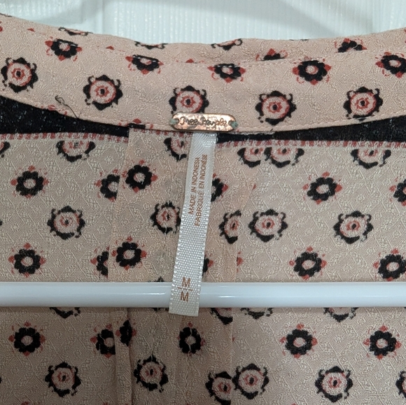 Free People Size Medium Changing Times Printed Tunic, Long Sleeve Boho Blouse - Picture 2 of 13